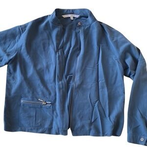 Stay Chic and Comfy: Rock the Carol Anderson‎ Zip-up Light Blue Jacket in Medium